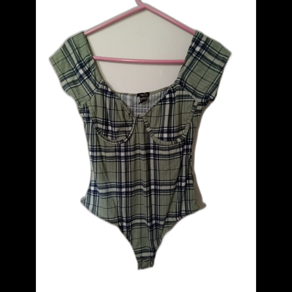 Rue21 Bodysuit Size Large Green Blue Plaid Short Sleeve Soft